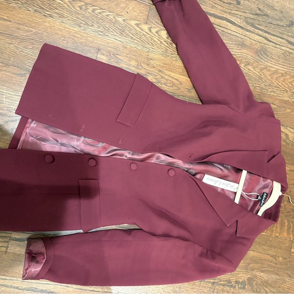 FLL blazer - Picture 3 of 3